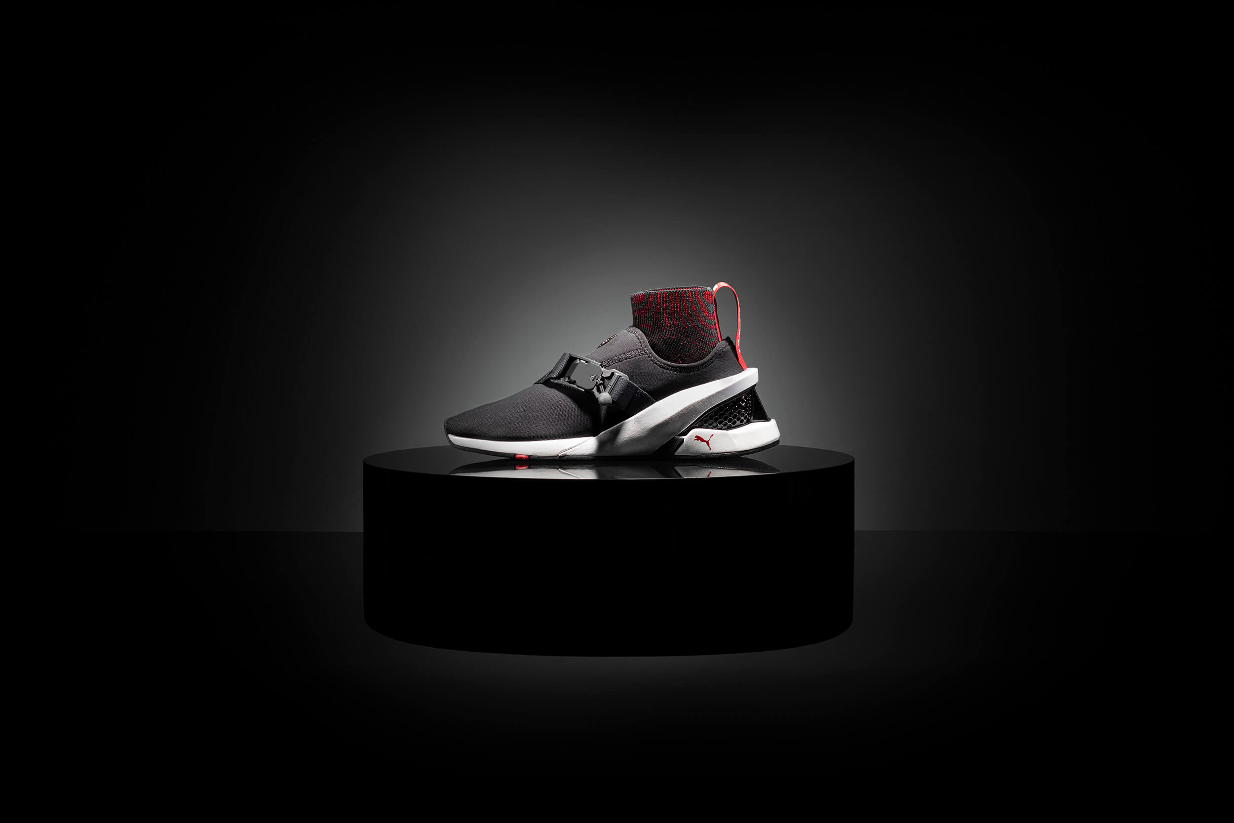 zapatillas Ferrari ION F de PUMA 2021 zapatillas Ferrari ION F de PUMA 2021