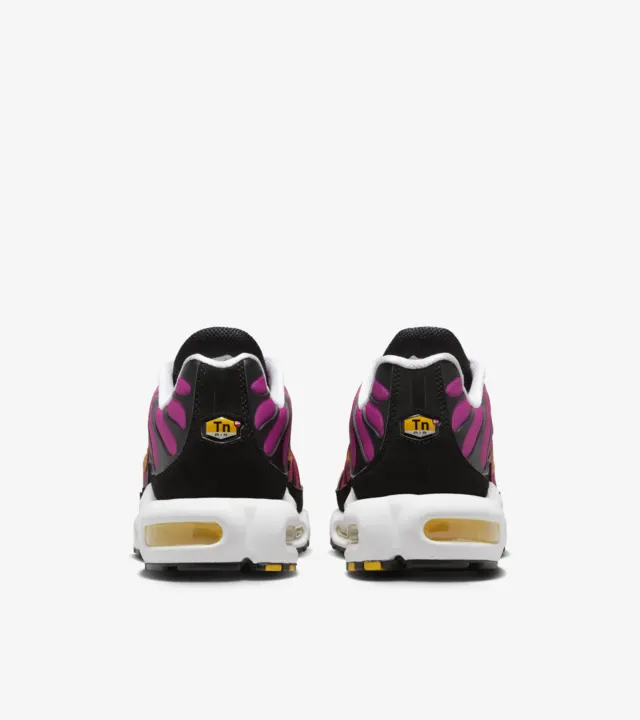  Air Max Plus Gold and Raspberry Red_4