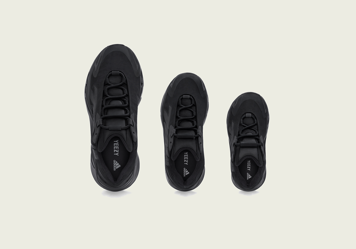 Adidas Yeezy Boost 700 MNVN Black Adidas Yeezy Boost 700 MNVN Black