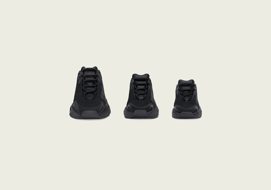 Adidas Yeezy Boost 700 MNVN Black Adidas Yeezy Boost 700 MNVN Black