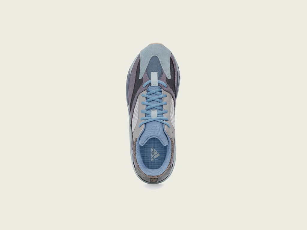 Adidas Kanye West Yeezy Boost 700 Carbon Blue