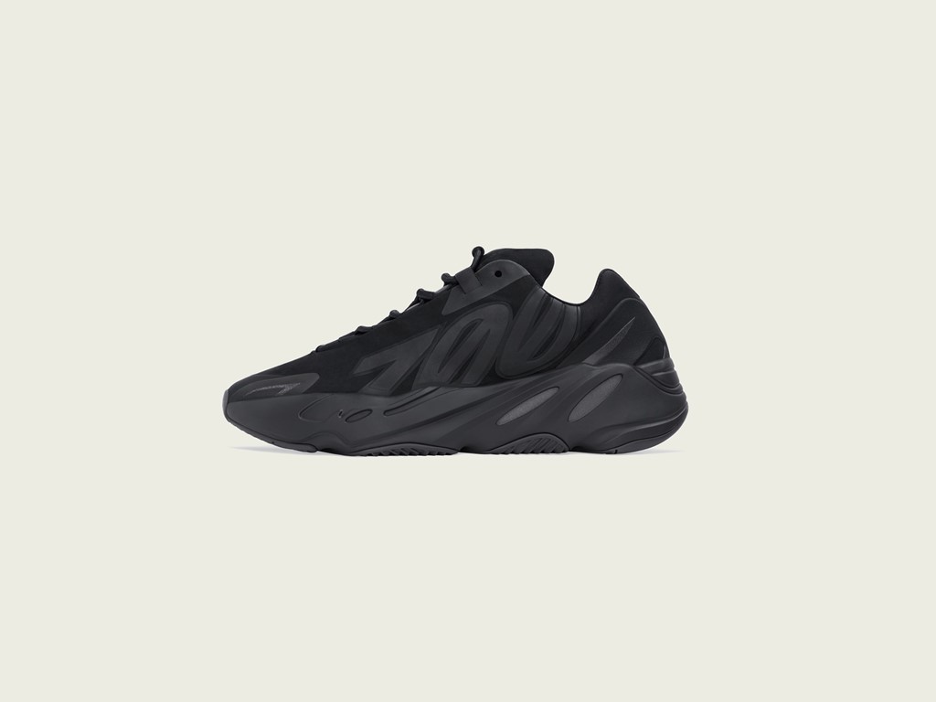 Adidas Kanye West YEEZY BOOST 700 MNVN Black