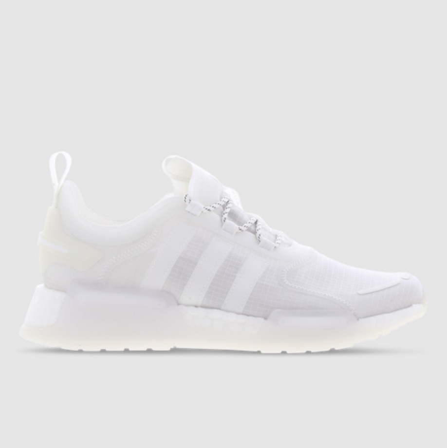 Adidas NMD R1 V3 Footlocker lanzamientos