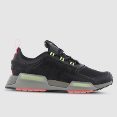 Adidas NMD R1 V3 Footlocker lanzamientos