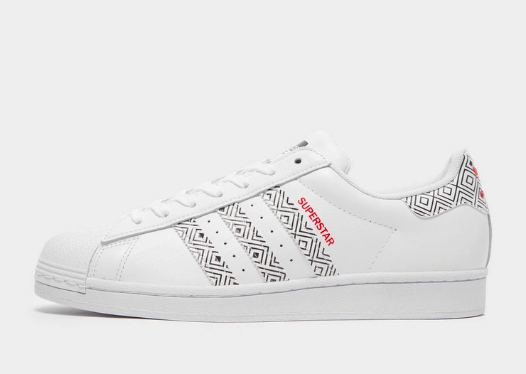 Una vez más Parpadeo alabanza 🥇 7 MODELOS BLANCOS de ADIDAS ORIGINALS para el VERANO 2020  zapatillasysneakers.com