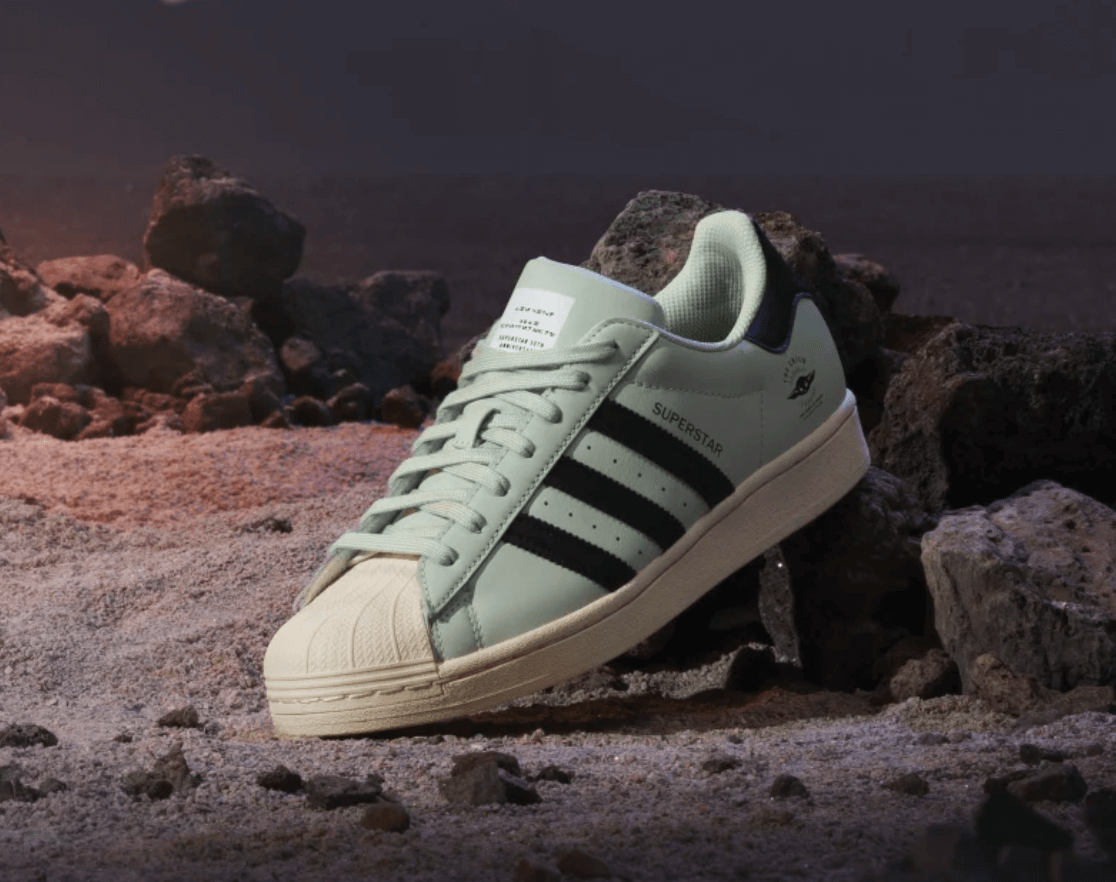 Mil millones Templado Me sorprendió 🥇ADIDAS Superstar The Mandalorian 2020 BABY YODA + TOP+ |  zapatillasysneakers.com