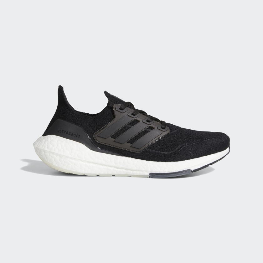 Adidas Ultraboost 21 oscuras