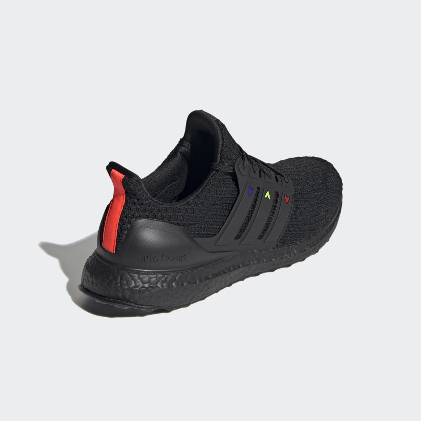 Adidas_Ultraboost_4.0_DNA_negro