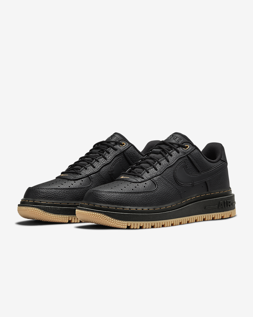 zapatillas Nike Air Force 1 Low Luxe color negro y blanco perla