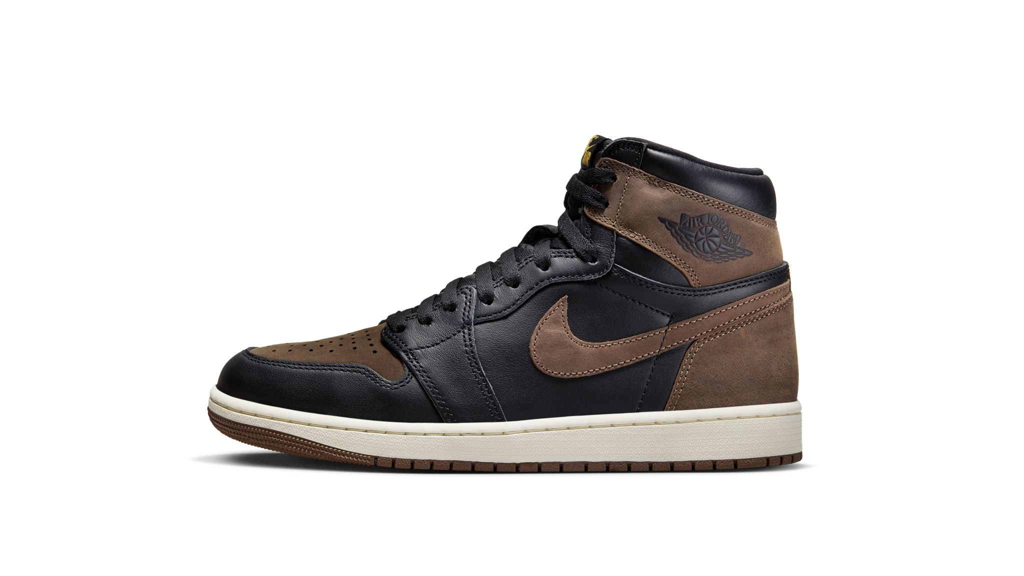 air-jordan-1-high-og-palomino-lateral