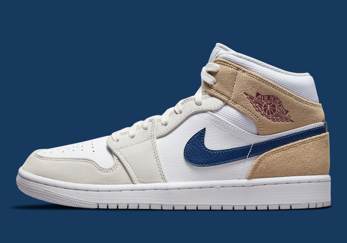 zapatillas Air Jordan 1 mid White tan navy 2021