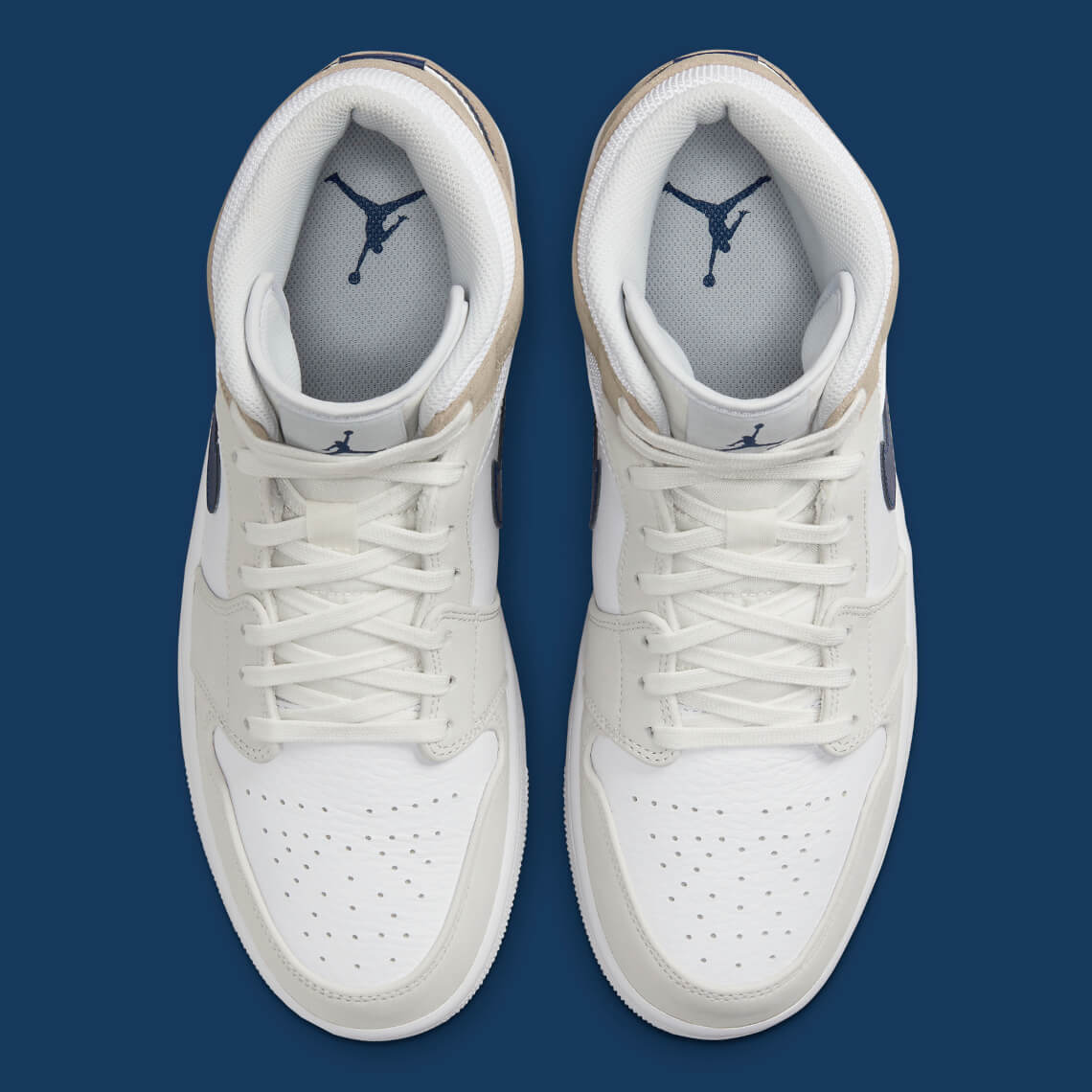 zapatillas Air Jordan 1 mid White tan navy 2021 zapatillas Air Jordan 1 mid White tan navy 2021