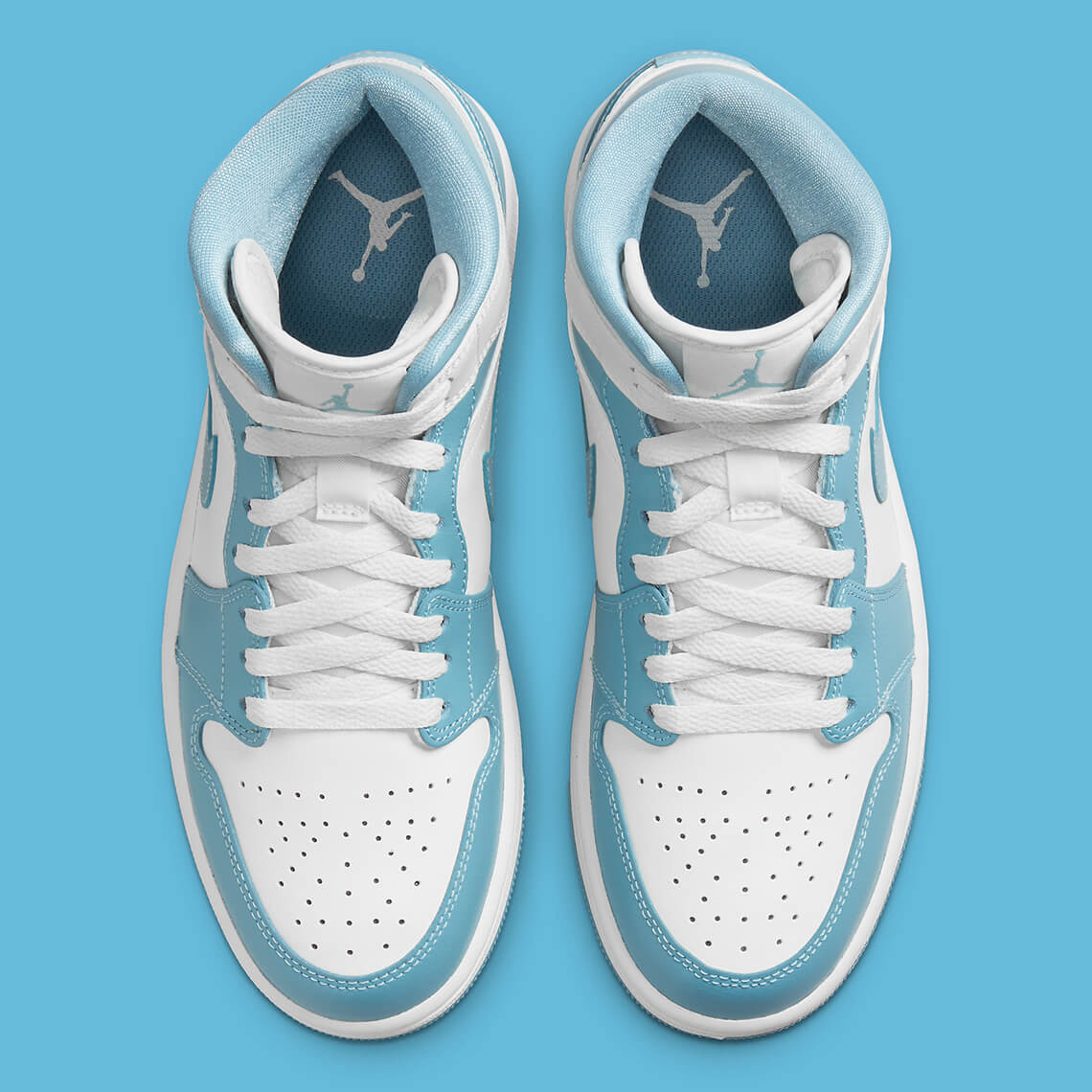 zapatillas Air Jordan 1 Mid "University Blue" 2022 para mujer