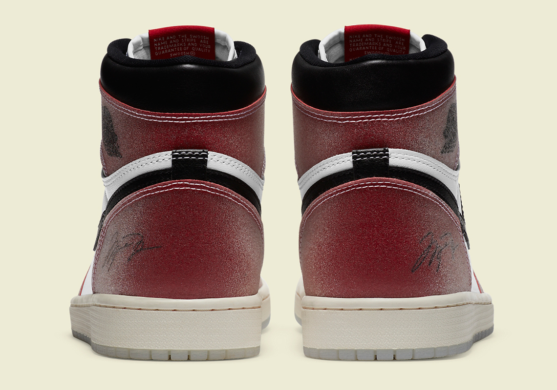 air-jordan-1-trophy-room