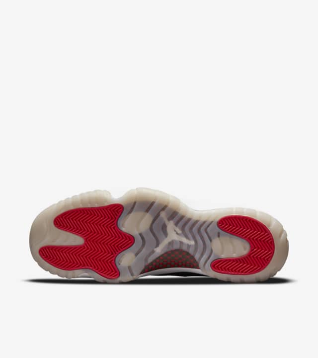zapatillas Air Jordan 11 Low IE Bred 2021 zapatillas Air Jordan 11 Low IE Bred 2021