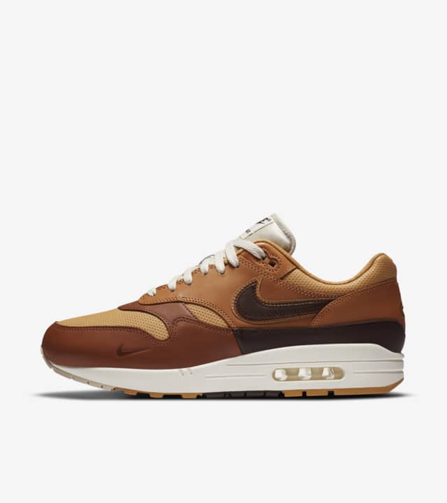 Emigrar Disponible Falsedad 🥇 NIKE CELEBRA 2 AÑOS DE SNKRS APP CON UNAS ESPECTAULARES AIR MAX 1  MARRONES zapatillasysneakers.com