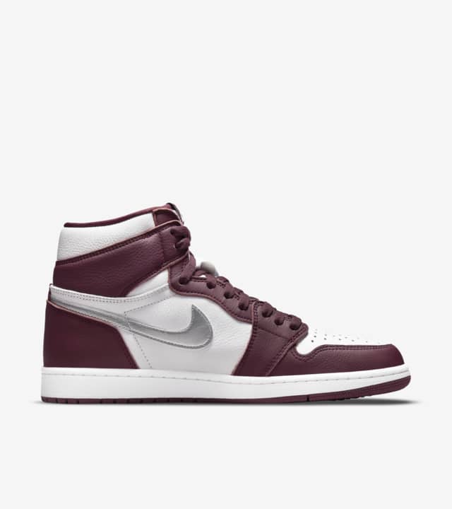 Air Jordan 1 Retro High Bordeaux