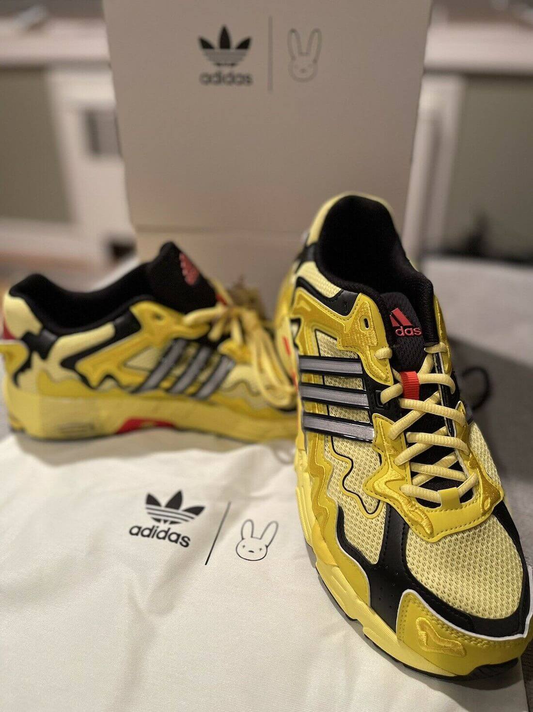 🥇 Las ADIDAS SHOES de BAD BUNNY ahora AMARILLAS zapatillasysneakers.com