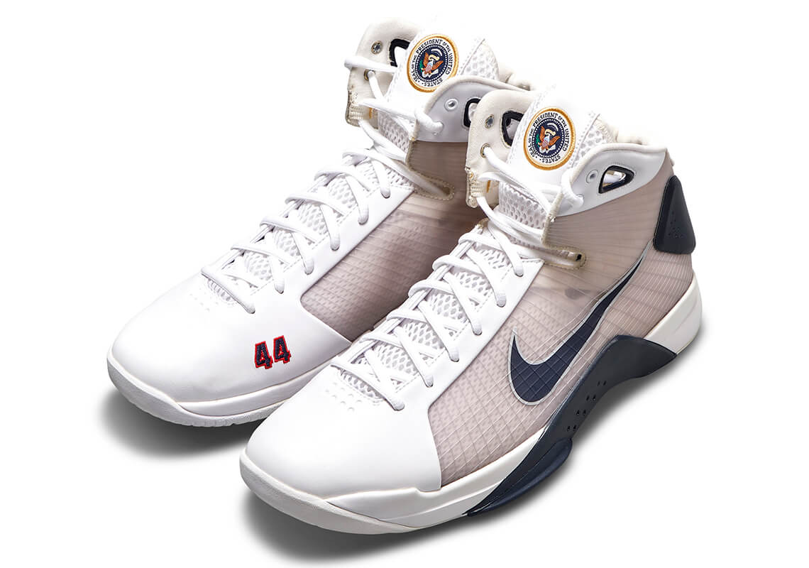 Zapatillas Nike Hyperdunk Barack Obama a la venta en Sotheby’s Zapatillas Nike Hyperdunk Barack Obama a la venta en Sotheby’s