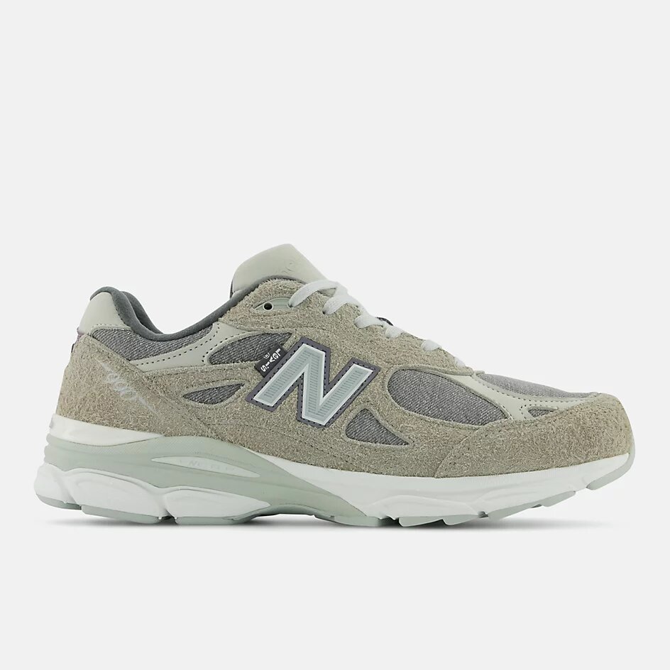 zapatillas NEW BALANCE Made in USA 990v3 Levi's 2021