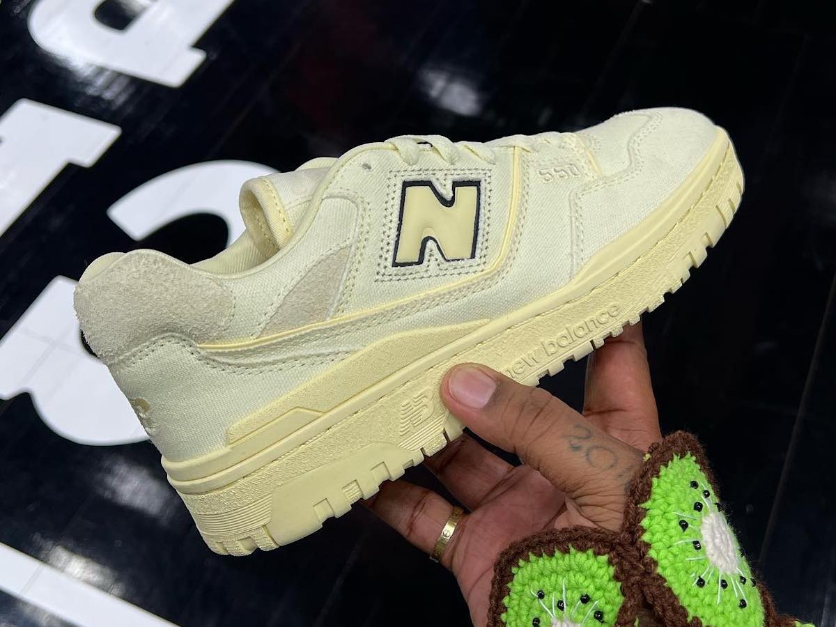 New Balance 550 “Conversations Amongst Us” New Balance 550 “Conversations Amongst Us”