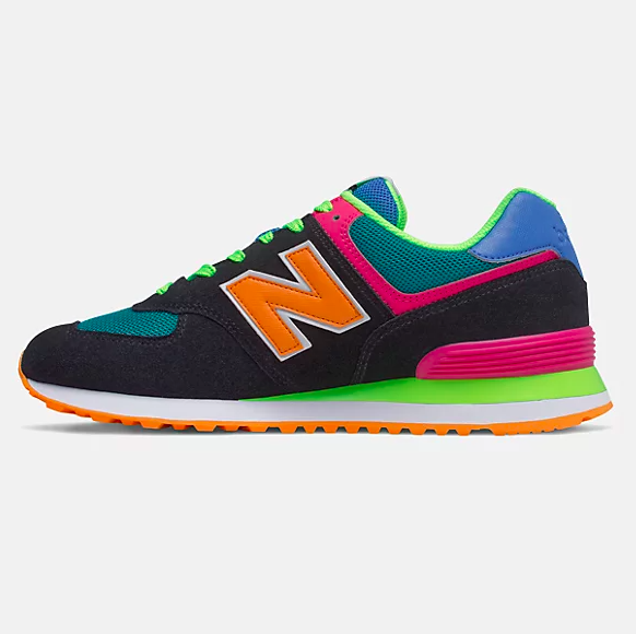 new balance multicolor 574 Cinosural International School