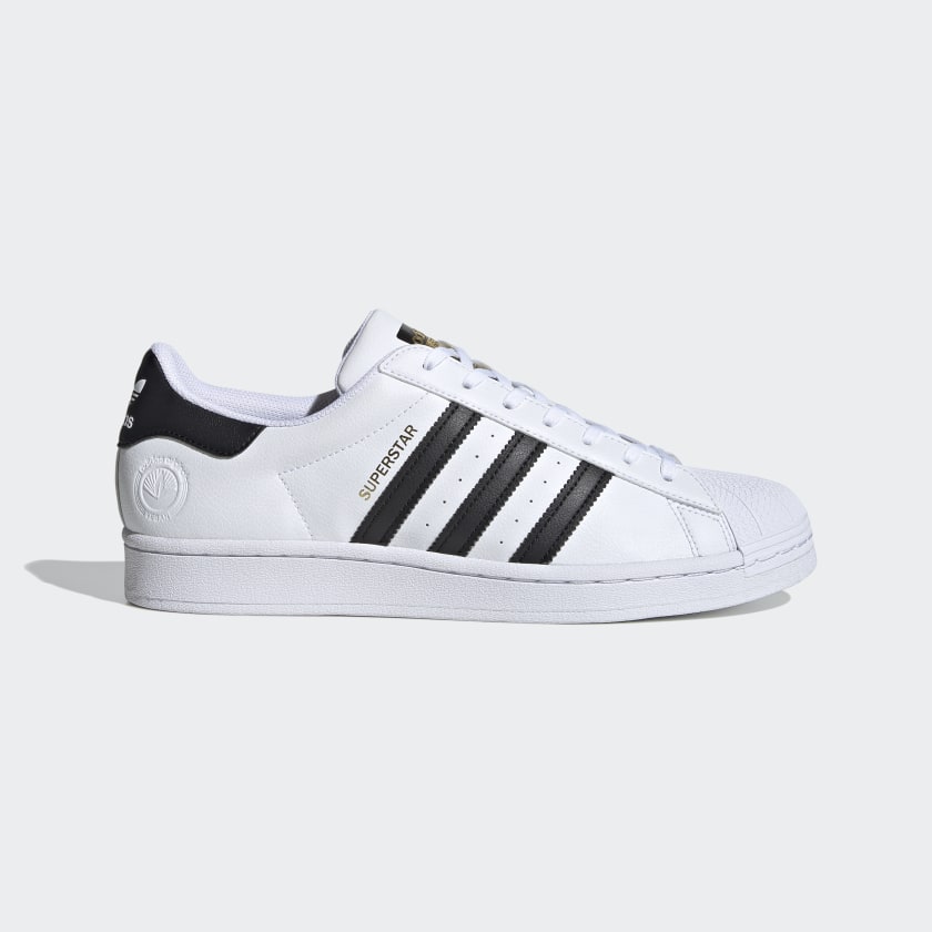 adidas con lineas negras