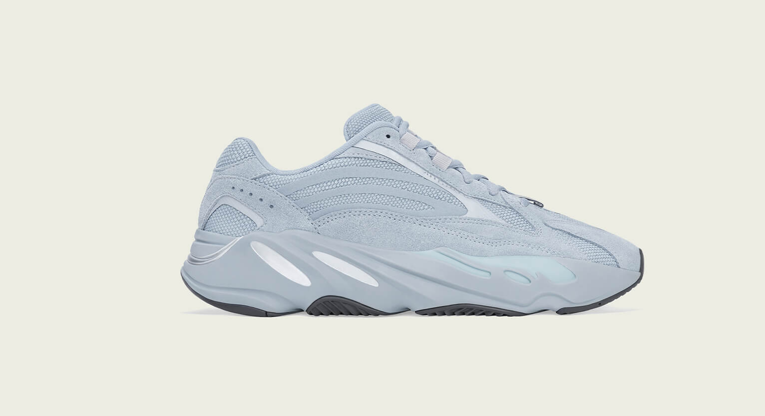 YEEZY Boost 700 V2 HOSPITAL BLUE zapatillasysneakers