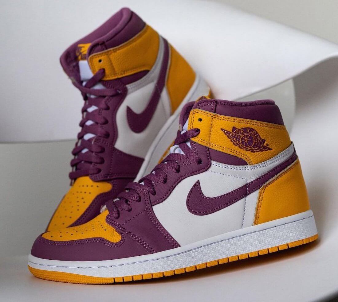 Jordan 1 sales retro morado