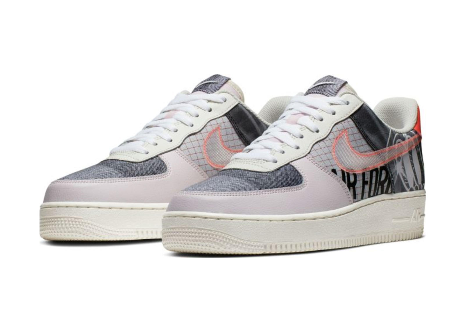 nike blancas y plateadas