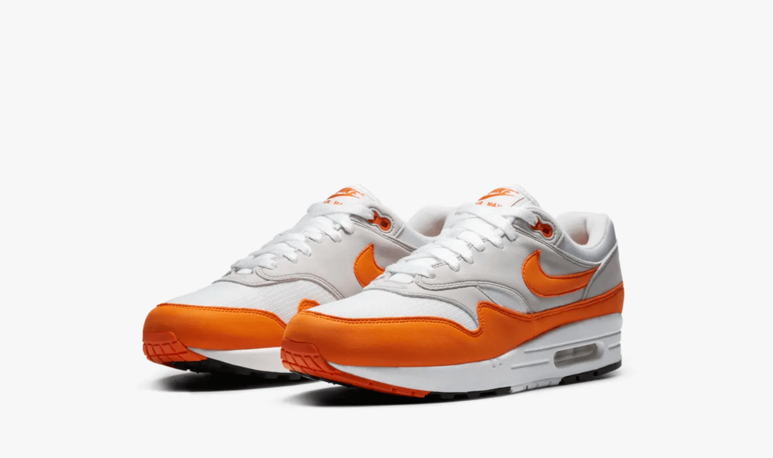 magma orange nike