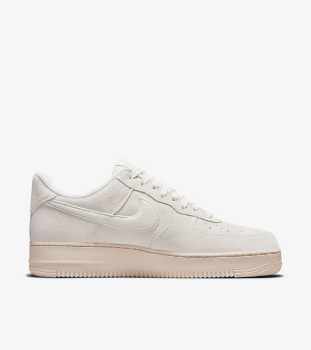 zapatillas Nike Air Force 1 Winte Premium Summit White 2021