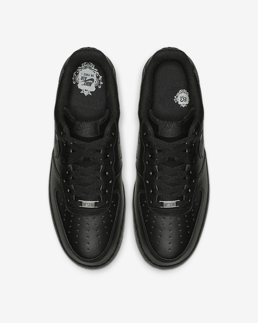 Nike Air Force 1 '07 negras