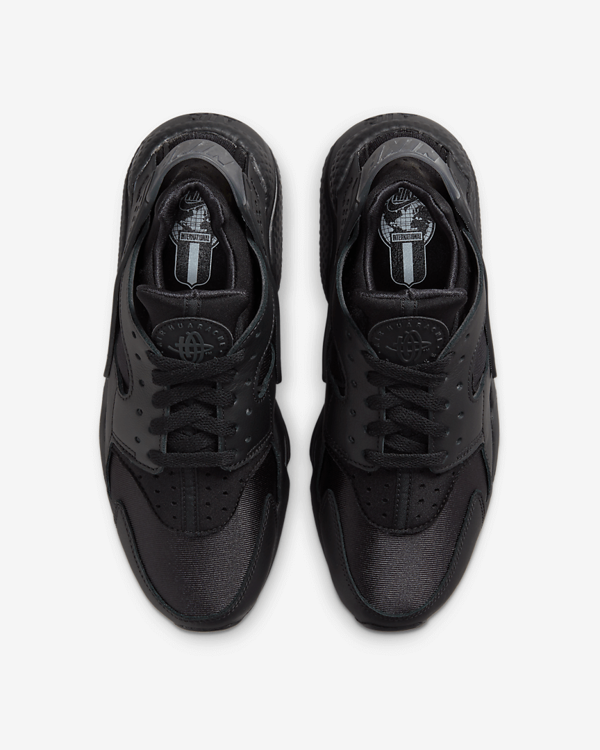 Nike Air Huarache negras