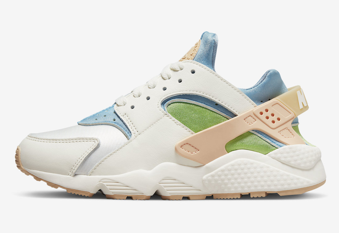 Nike Air Huarache “Sun Club” 