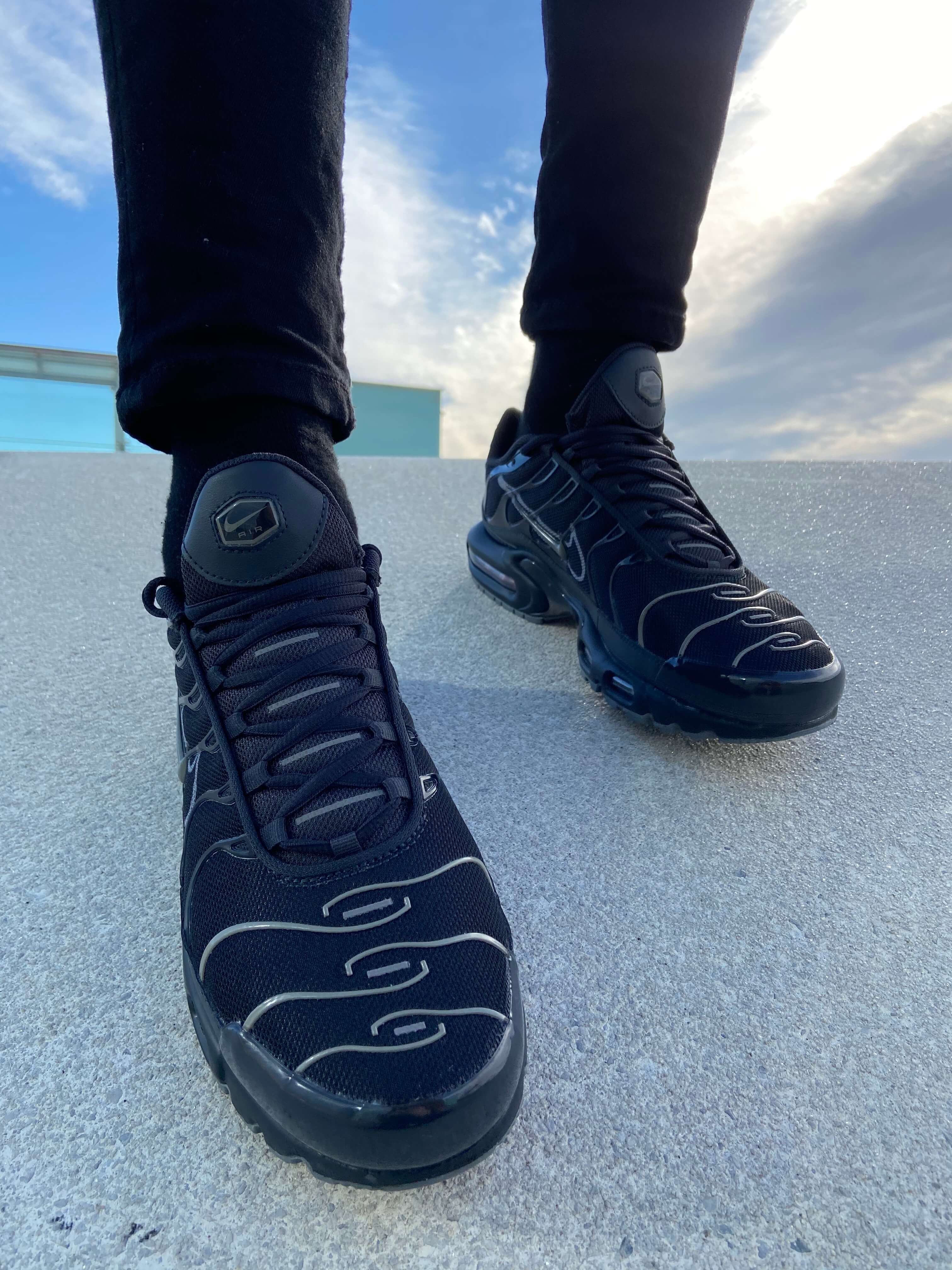 Nike Air Max Plus Black Nike Air Max Plus Black