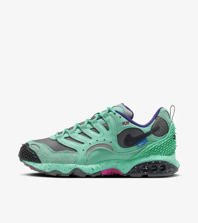 Nike Air Terra Humara x UNDEFEATED Light Menta