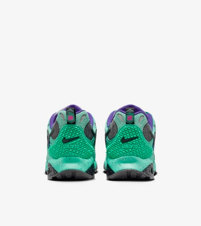 Nike Air Terra Humara x UNDEFEATED Light Menta