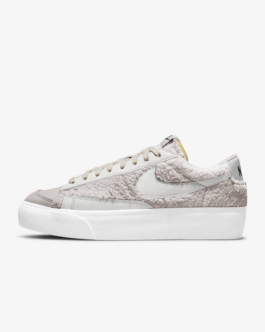 Nike Blazer Low Platform peludas