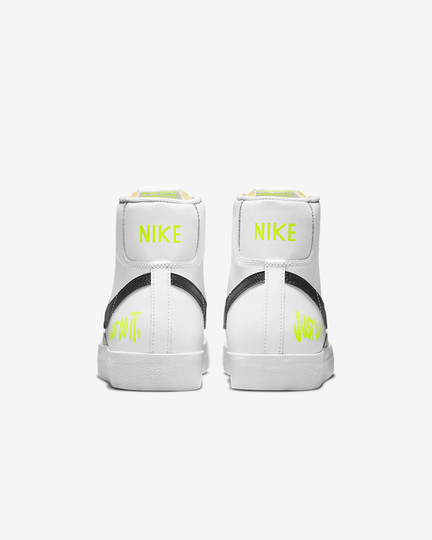 Nike Blazer Mid '77
