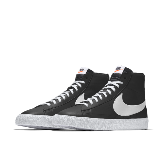 🥇Gerard Pique luce Nike Blazer Mid by You en La Resistencia de David  Broncano zapatillasysneakers.com