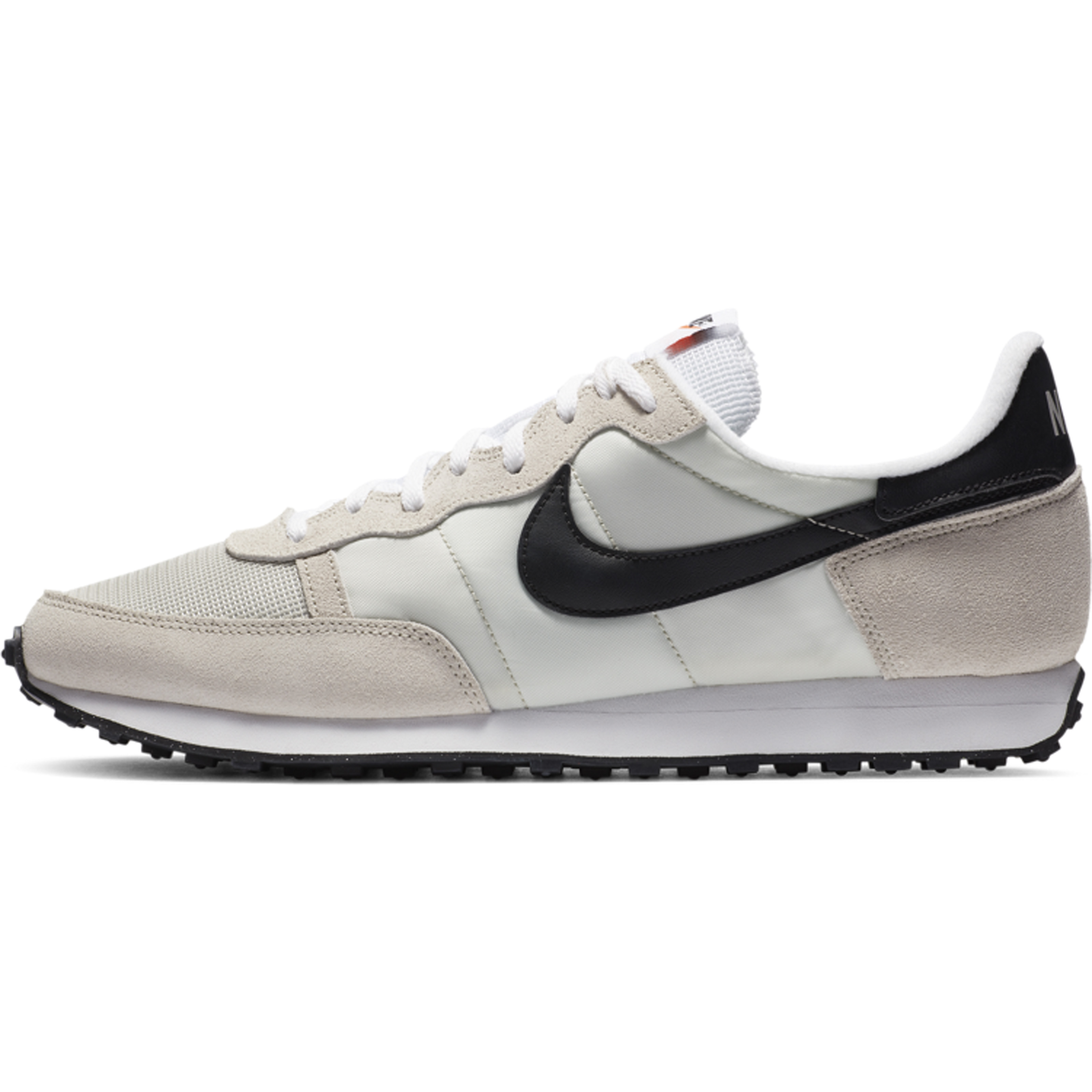 Nike Challenger_Crema