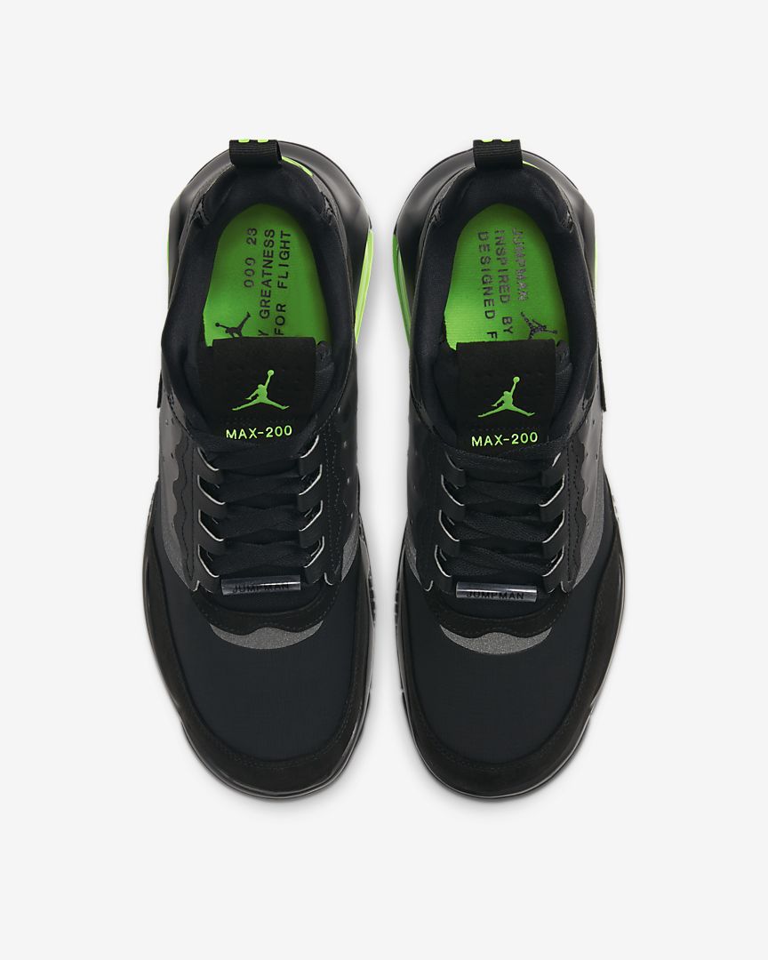 Nike Jordan Max 200_NegrasVerde