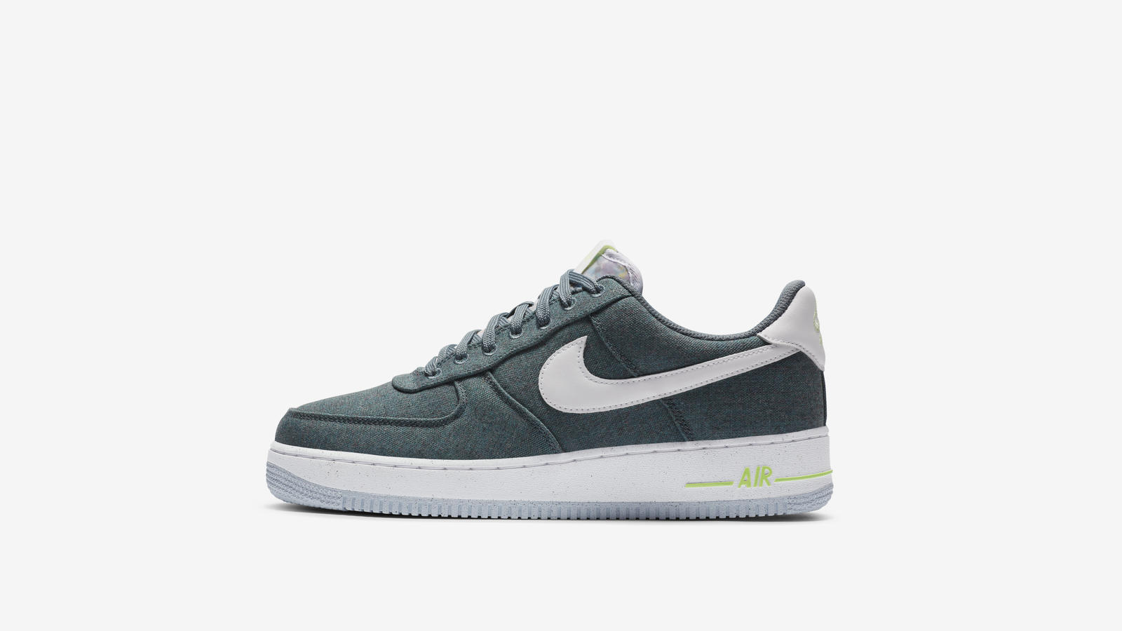 Nike Air Force 1 ’07 recicladas de la colección Nike Sportwear Recycled Canvas Pack 2020 Nike Air Force 1 ’07 recicladas de la colección Nike Sportwear Recycled Canvas Pack 2020
