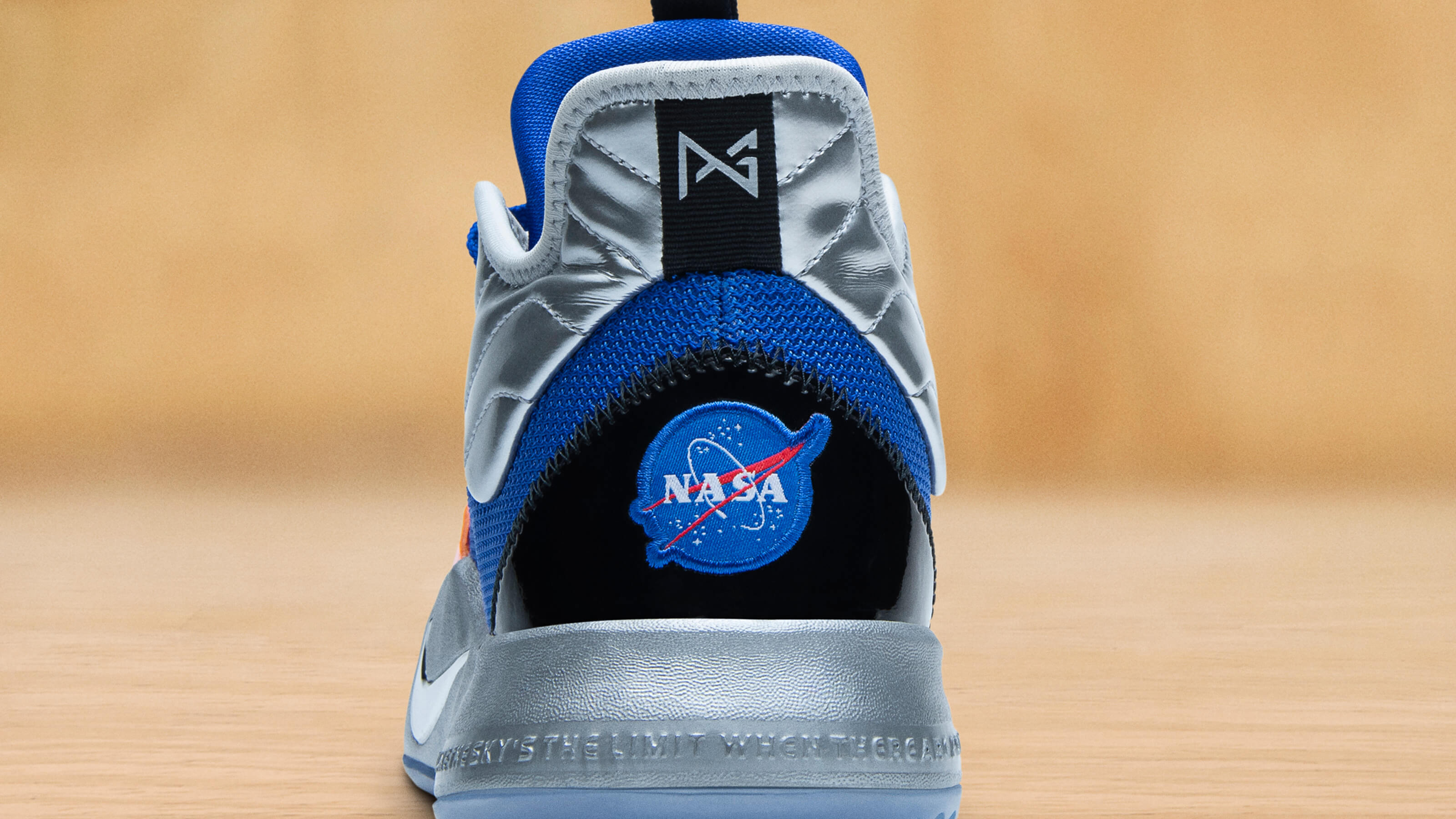 Nike PG3 NASA