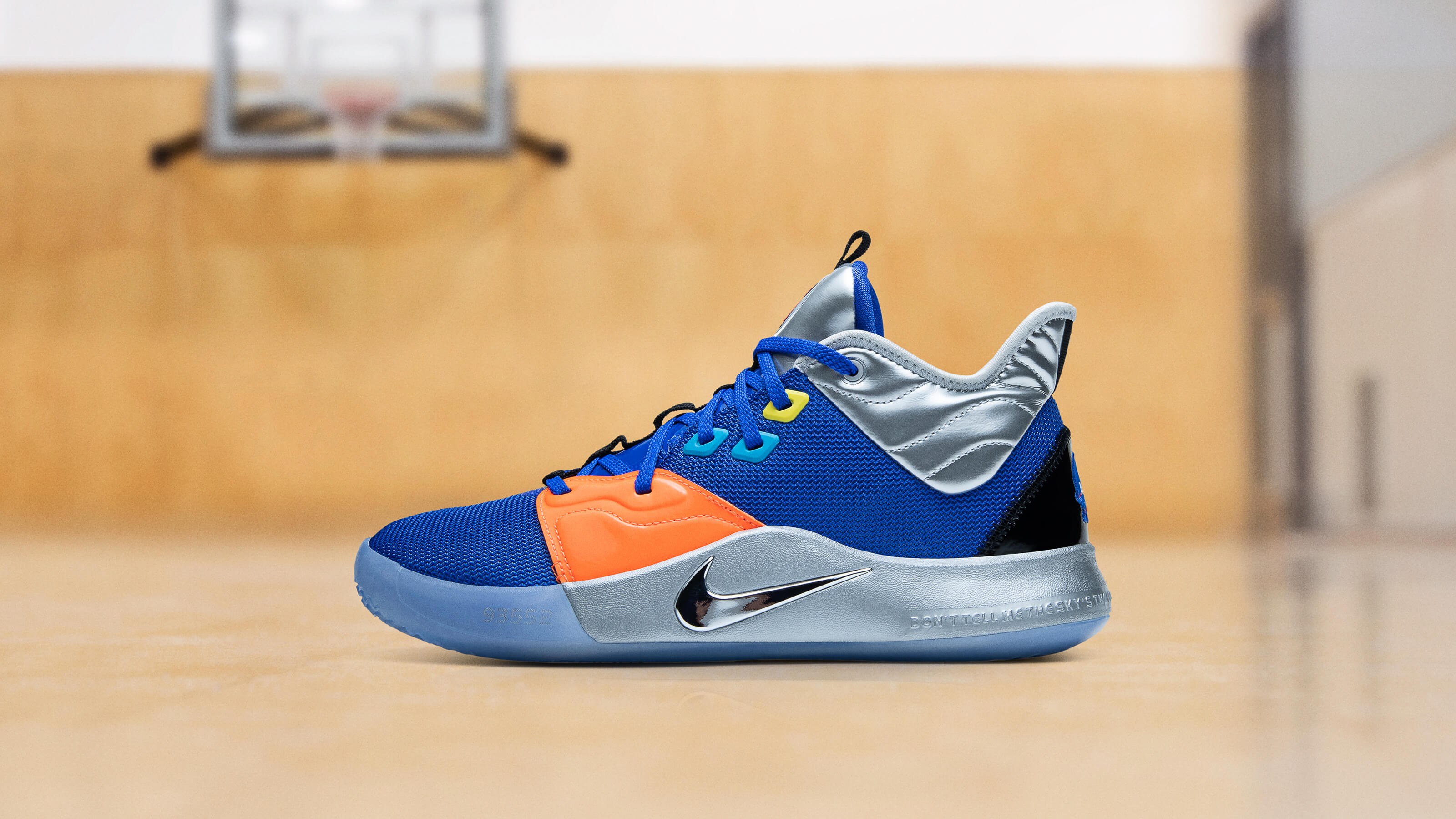 Nike PG3 NASA