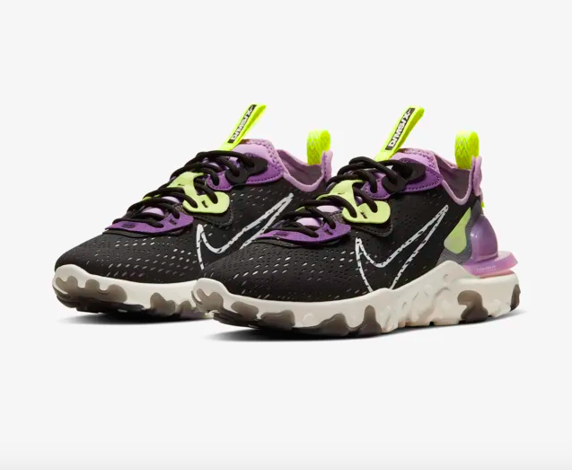Nike React Vision gravity purple volt