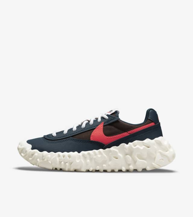 zapatillas Nike Overbreak Hot Curry y Armory Navy 2021