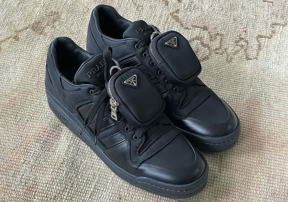 Embutido Consecutivo calentar Prada viste de negro elegante las Adidas Forum Low | zapatillasysneakers.com