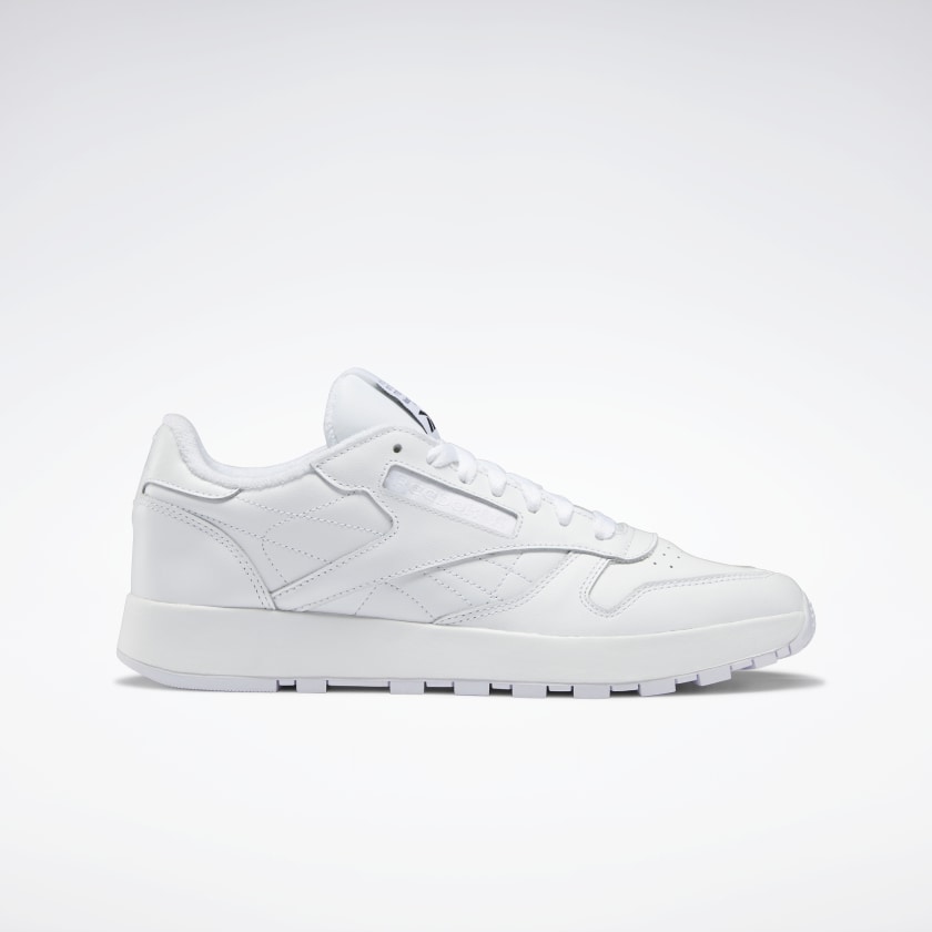 REEBOK CLASSIC LEATHER TABI MAISON MARGIELA